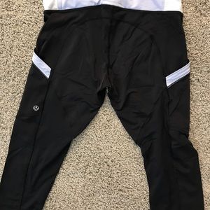 Lululemon crop pants